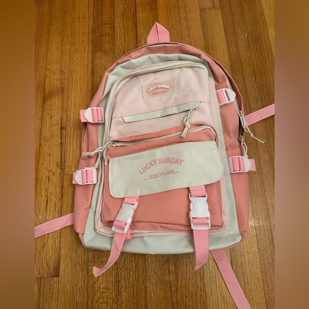 Lucky Sunday Yisiyuan backpack